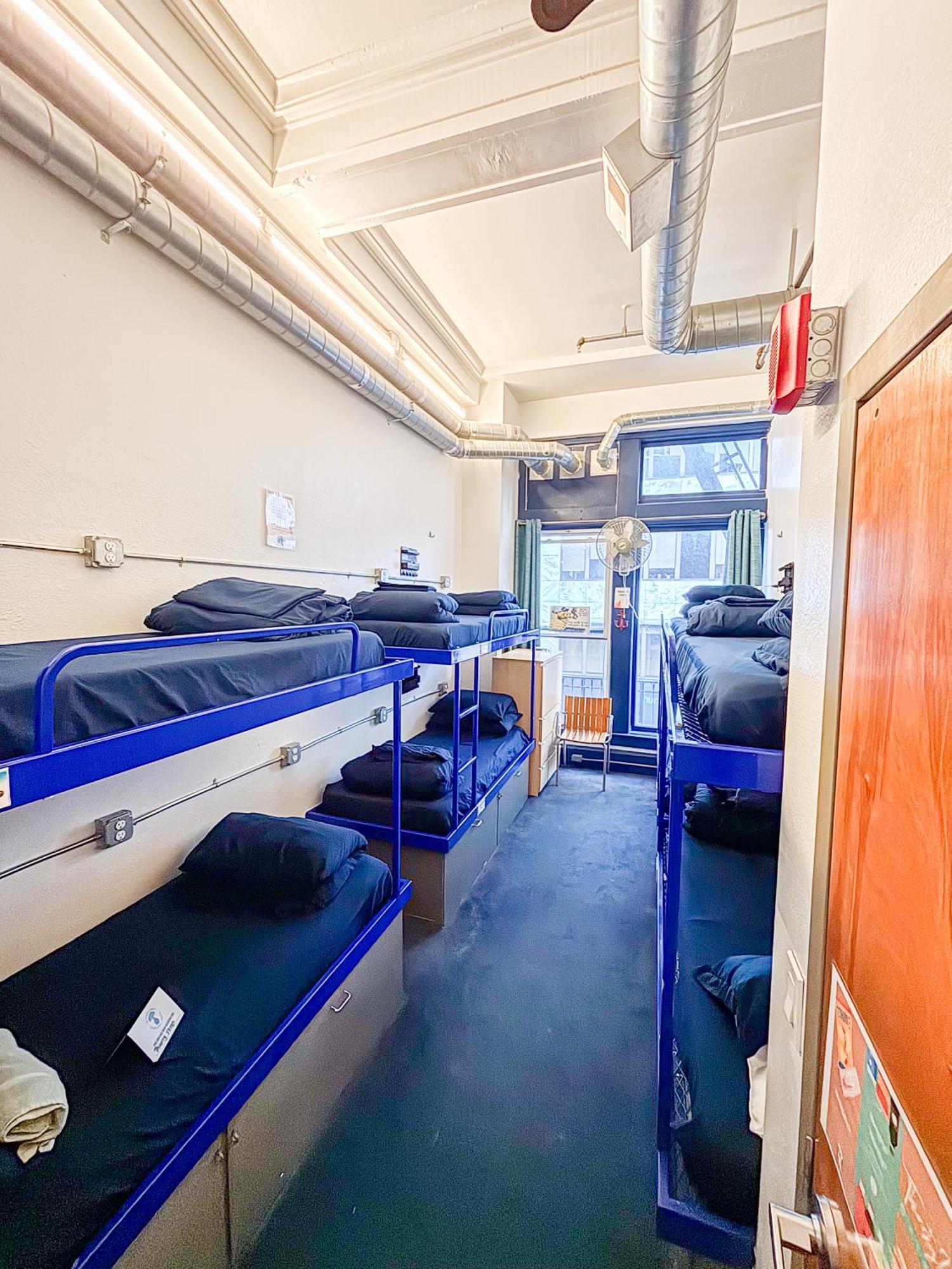 Ith San Francisco Pacific Tradewinds Backpacker Hostel Exterior photo