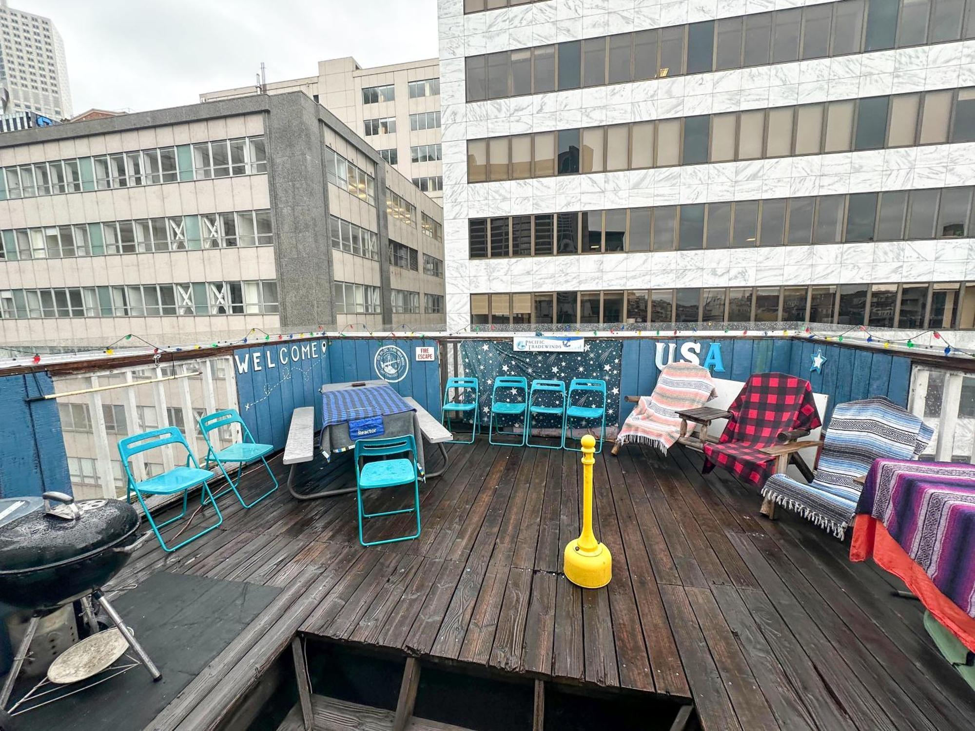 Ith San Francisco Pacific Tradewinds Backpacker Hostel Exterior photo